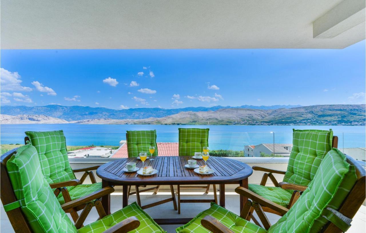 2 Bedroom Beautiful Apartment In Pag Pag Town Exterior foto